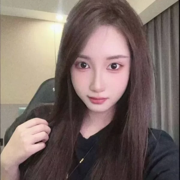 天津高端外围女李瑶